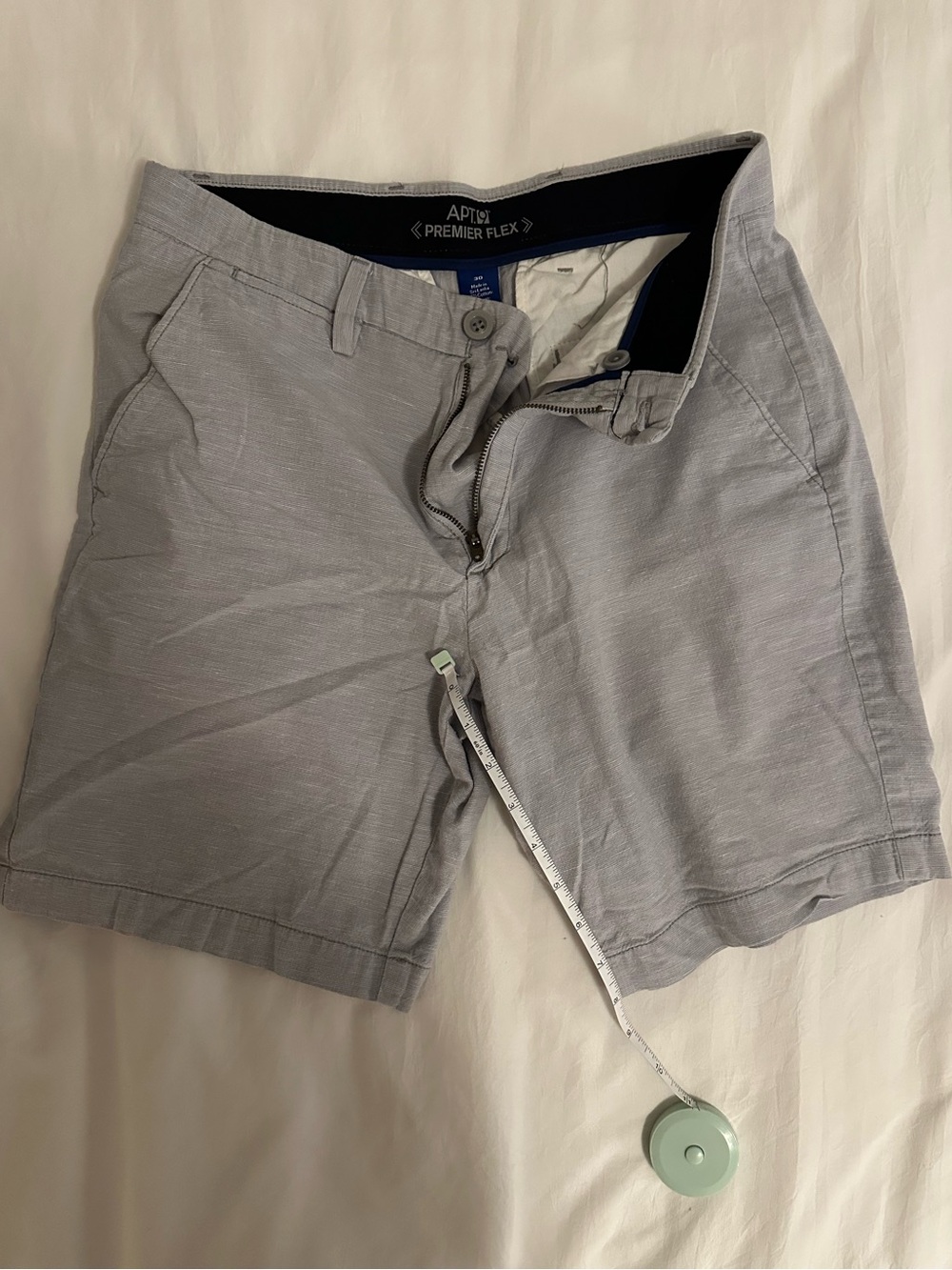 Apt. 9 Light Gray Men’s Flat Front Shorts